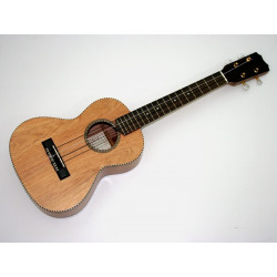 Ukulele APC Carvalho TT - Traditional Tenor (+ housse)