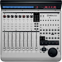 Mackie Control Universal - Contrôleur USB 8 faders