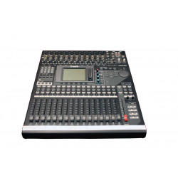 Yamaha 01V96i - Table de mixage - Occasion (+Flightcase)