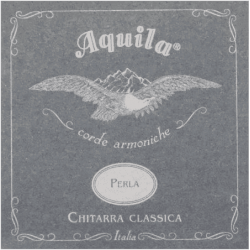 Aquila 38C - jeu guitare classique - tirant superior