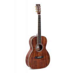 Sigma 000K2-42S – Guitare acoustique - table Koa flammé massif - tête ajourée - nat. Brillant + softcase