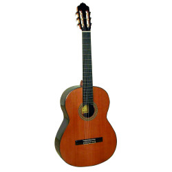 Esteve 15418-SC - Guitare classique - table cèdre + étui